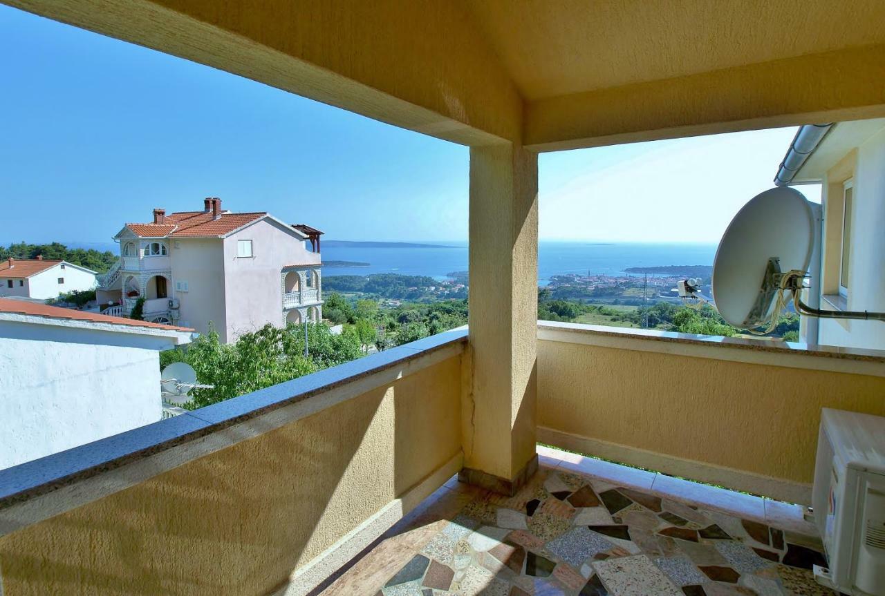 Apartmani Andelo I Ruzica Mundanije ภายนอก รูปภาพ