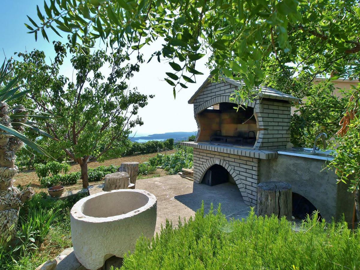 Apartmani Andelo I Ruzica Mundanije ภายนอก รูปภาพ